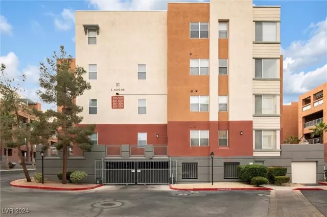 MLS: 2619529 Condo For Sale