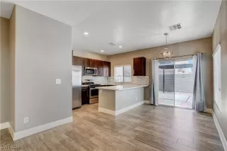 Photo #6: 2619558 Listing 