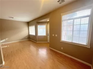 Photo #2: 2619573 Listing 