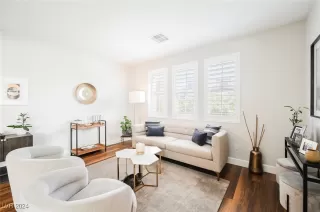 Photo #4: 2619617 Listing 