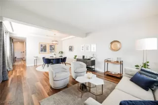 Photo #5: 2619617 Listing 