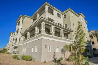 Photo #3: 2619642 Listing