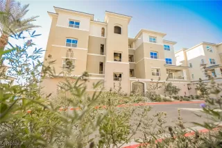 Photo #4: 2619642 Listing