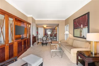 Photo #5: 2619650 Listing