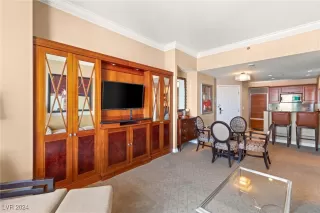 Photo #6: 2619650 Listing