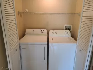 Photo #3: 2619664 Listing 