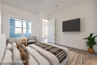 Photo #3: 2619700 Listing