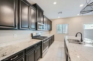 Photo #2: 2619723 Listing 