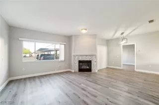 Photo #1: 2619730 Listing 