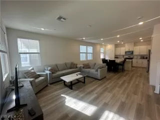 Photo #1: 2619750 Listing 