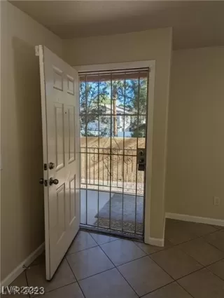 Photo #2: 2619764 Listing 