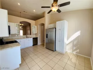 Photo #6: 2619774 Listing 