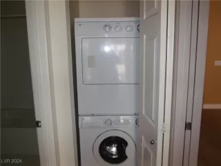 Photo #6: 2619776 Listing 