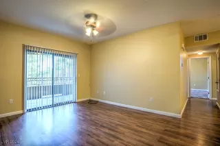 Photo #1: 2619802 Listing 