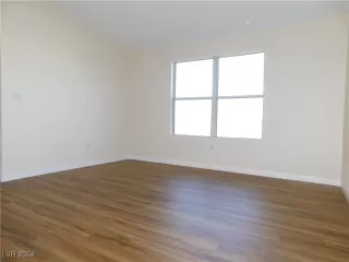 Photo #4: 2619821 Listing 