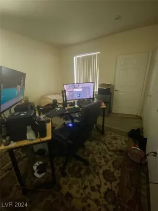 Photo #5: 2619899 Listing