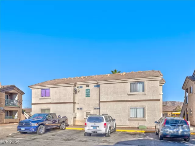 MLS: 2619935 Condo For Sale