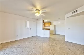 Photo #2: 2619935 Listing 