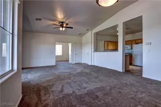 Photo #6: 2619940 Listing 