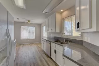 Photo #2: 2619947 Listing