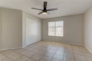 Photo #5: 2619947 Listing