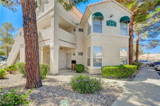 MLS: 2619976 Condo For Sale