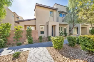 Photo #1: 2619990 Listing 