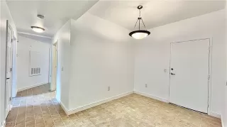 Photo #5: 2619993 Listing