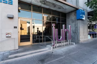 Photo #2: 2619995 Listing 