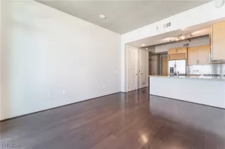 Photo #4: 2619995 Listing 