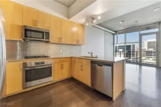 Photo #6: 2619995 Listing 