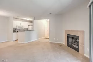 Photo #5: 2620035 Listing 