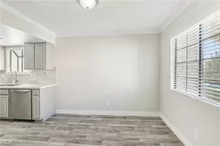 Photo #6: 2620075 Listing