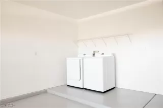 Photo #4: 2620117 Listing 