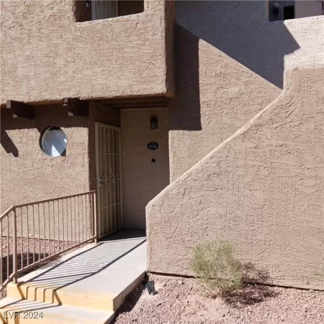 MLS: 2620163 Condo For Sale