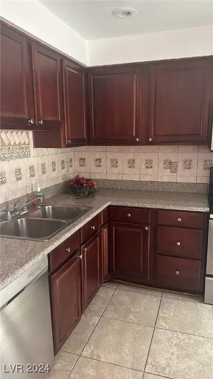 MLS: 2620174 Condo For Sale