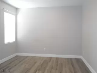 Photo #4: 2620192 Listing 