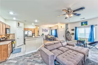 Photo #2: 2620194 Listing 