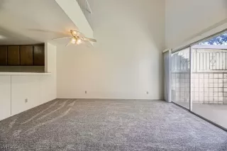 Photo #5: 2620200 Listing