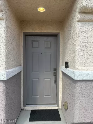 Photo #1: 2620211 Listing 