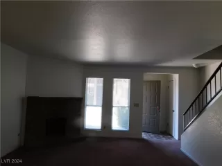 Photo #2: 2620256 Listing 