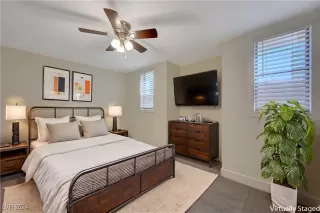 Photo #4: 2620277 Listing