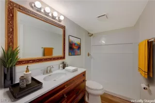 Photo #5: 2620277 Listing