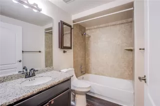 Photo #4: 2620295 Listing