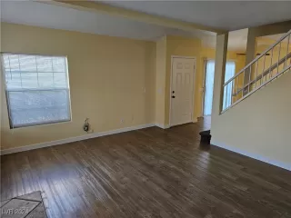 Photo #6: 2620297 Listing 