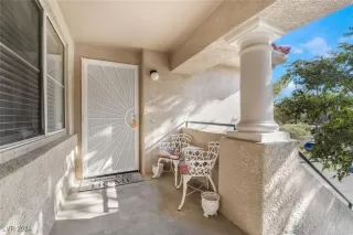 Photo #5: 2620306 Listing 