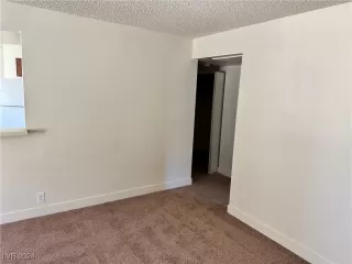 Photo #6: 2620322 Listing 