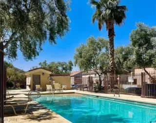 Photo #1: 2620326 Listing 