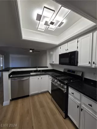 Photo #4: 2620338 Listing 