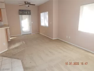 Photo #4: 2620360 Listing 